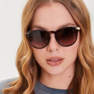 Forever 21 Tortoiseshell Round Sunglasses